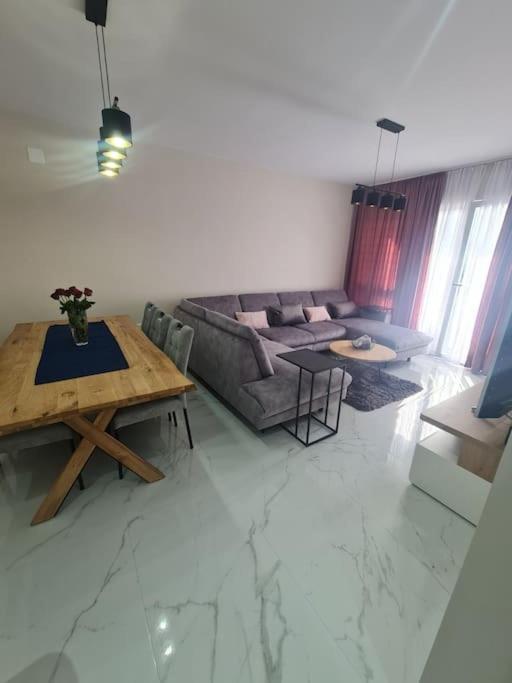 Mias Luxury Apartment Rijeka Exterior foto