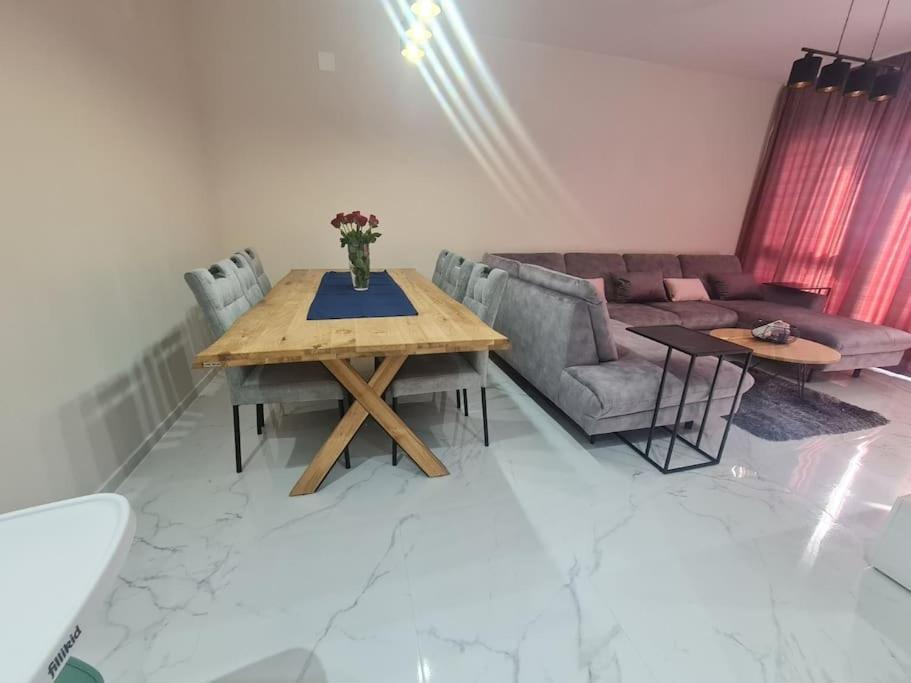 Mias Luxury Apartment Rijeka Exterior foto